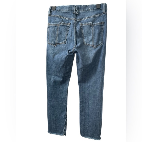 Good American High Rise Straight Jeans Indigo032 Frayed Hem NWOT Size 6 - Picture 3 of 8